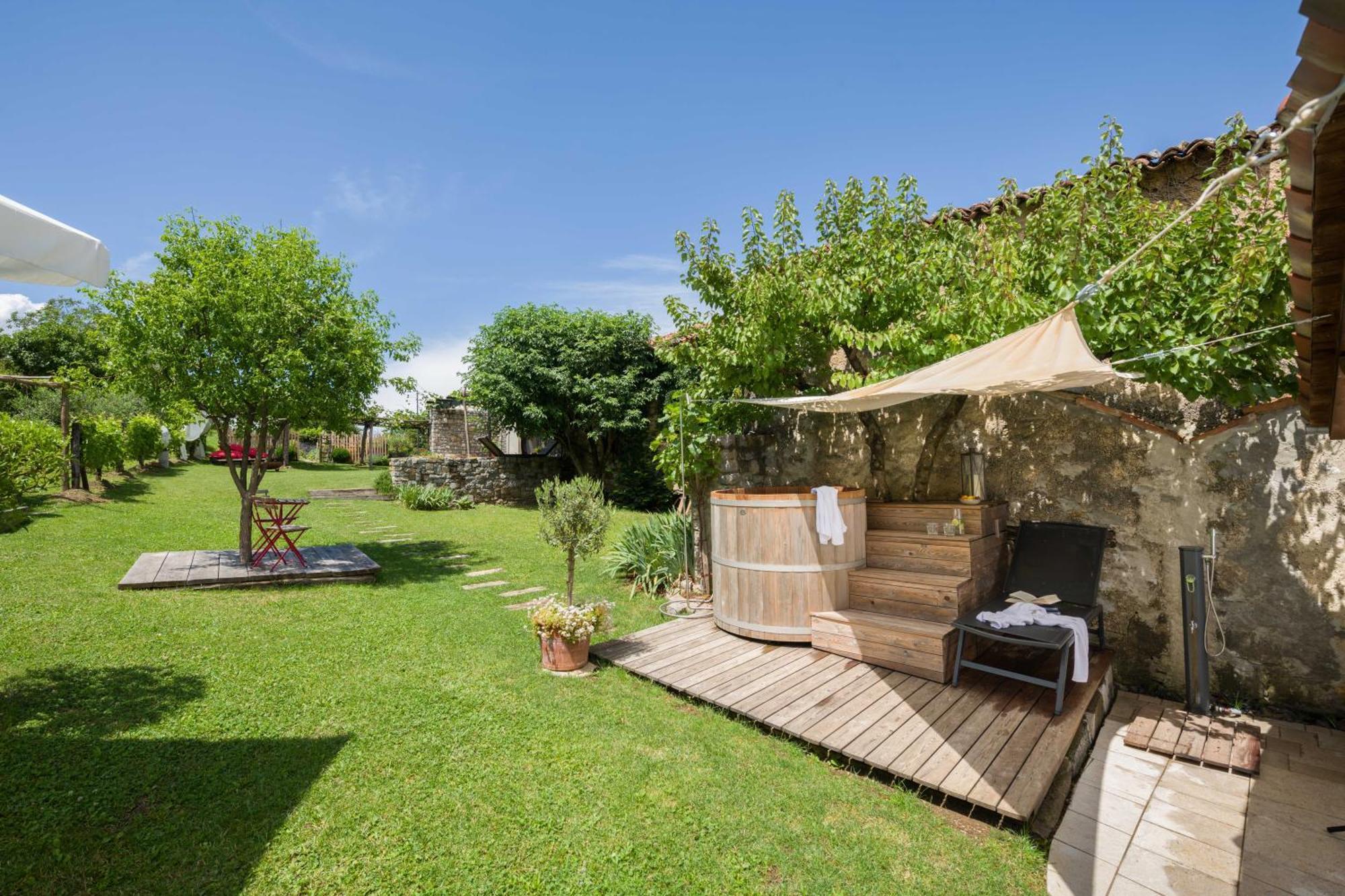 Villa Artes With Free Hot Tub & Sauna Branik Exterior foto
