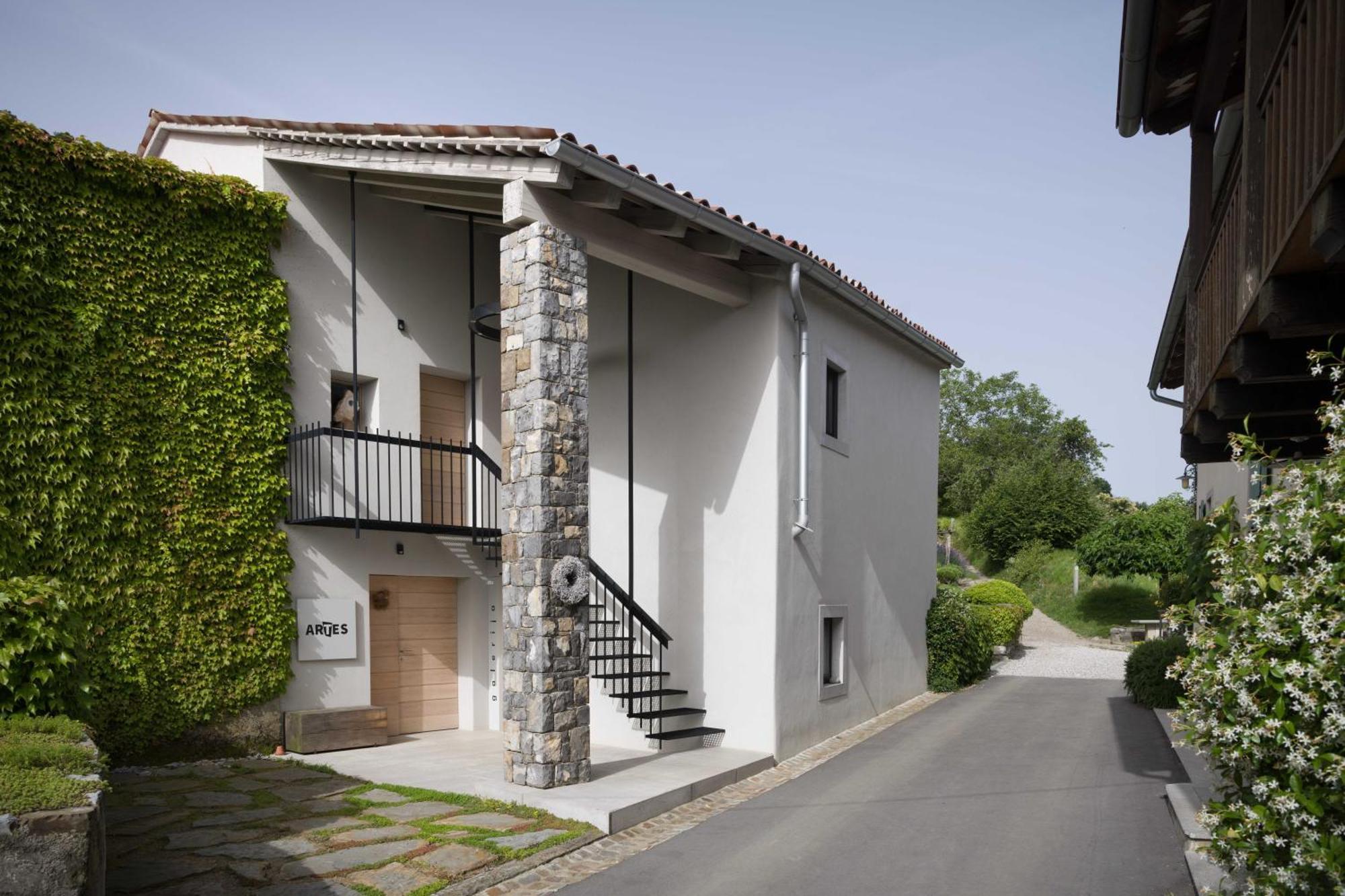 Villa Artes With Free Hot Tub & Sauna Branik Exterior foto